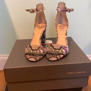 Vince Camuto Snake Skin Leather Heels